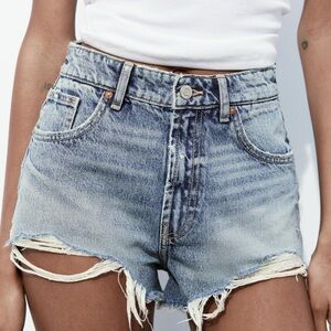 Free People Button Fly Shorts Women’s Raw Hem Distressed 28 BOHO Festival Beach